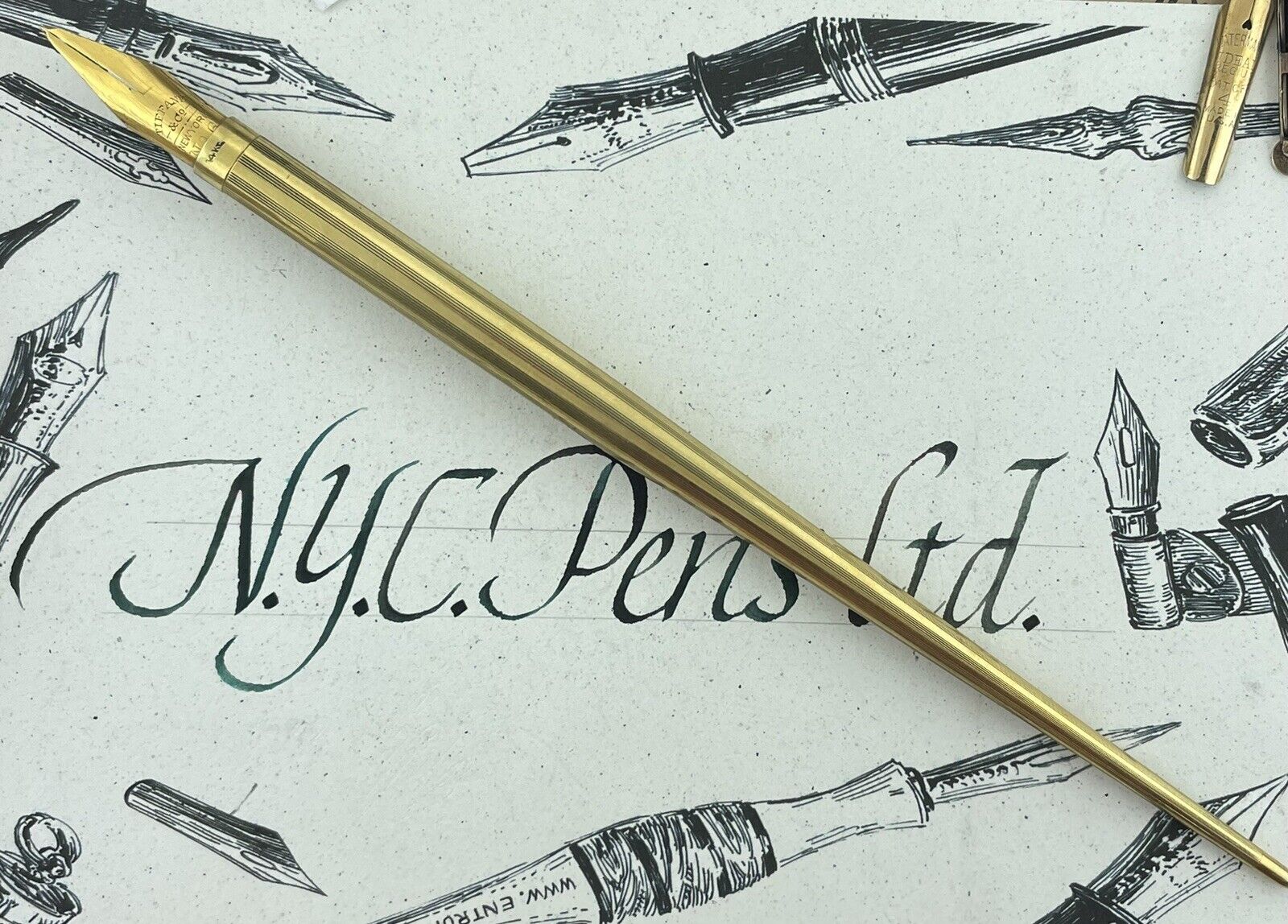 Tiffany Solid 14KT Gold Dip Pen ~ Tiffany 14k Nib ~ 15 Grams Net ~ +++ Condition