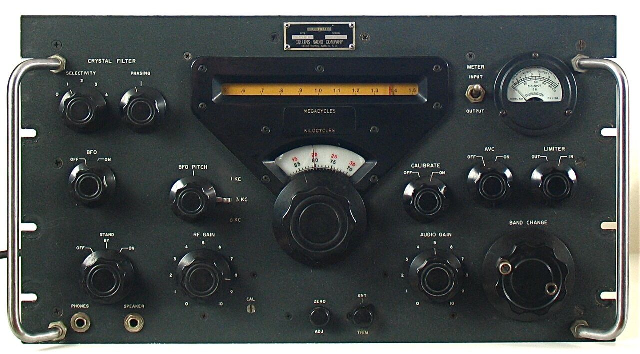 Collins 51J-4 General Coverage Communications Receiver .54-30 Mhz w/Orig Manual