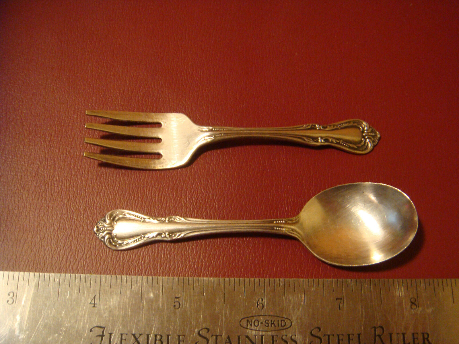 Oneida Wm A Rogers CHALICE JASMINE HARMONY pattern Child fork Spoon