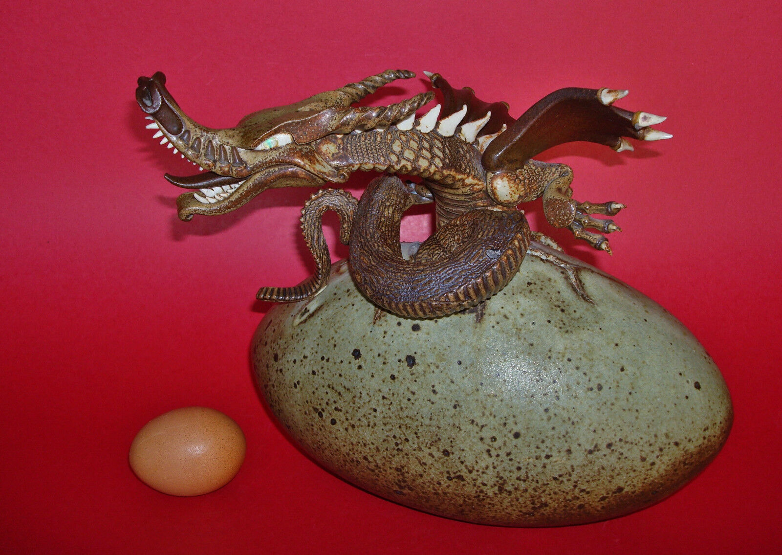 Dennis Thompson Snobhog Studio Pottery Dragon Egg Hatchling - SCIENCE FICTION 