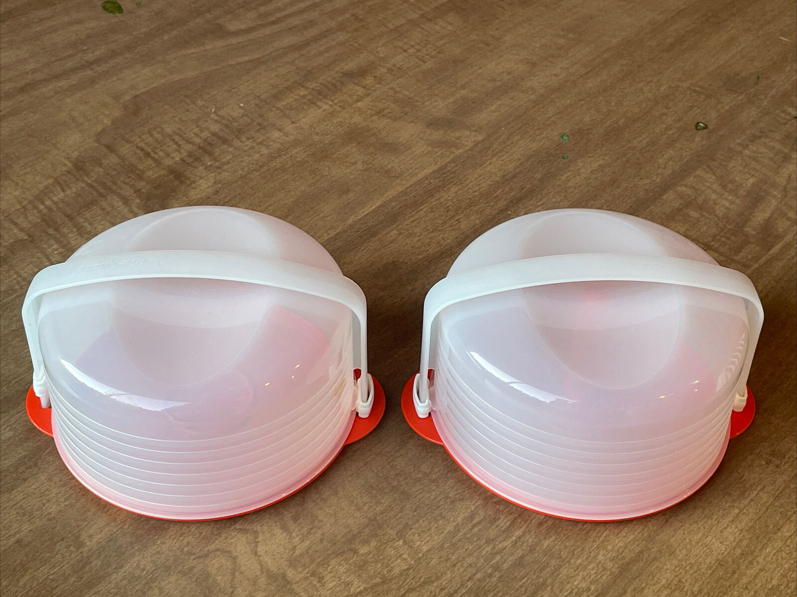 Lot of 2 TUPPERWARE 5.25\' Mini TOY cake taker donut bagel keeper store red 