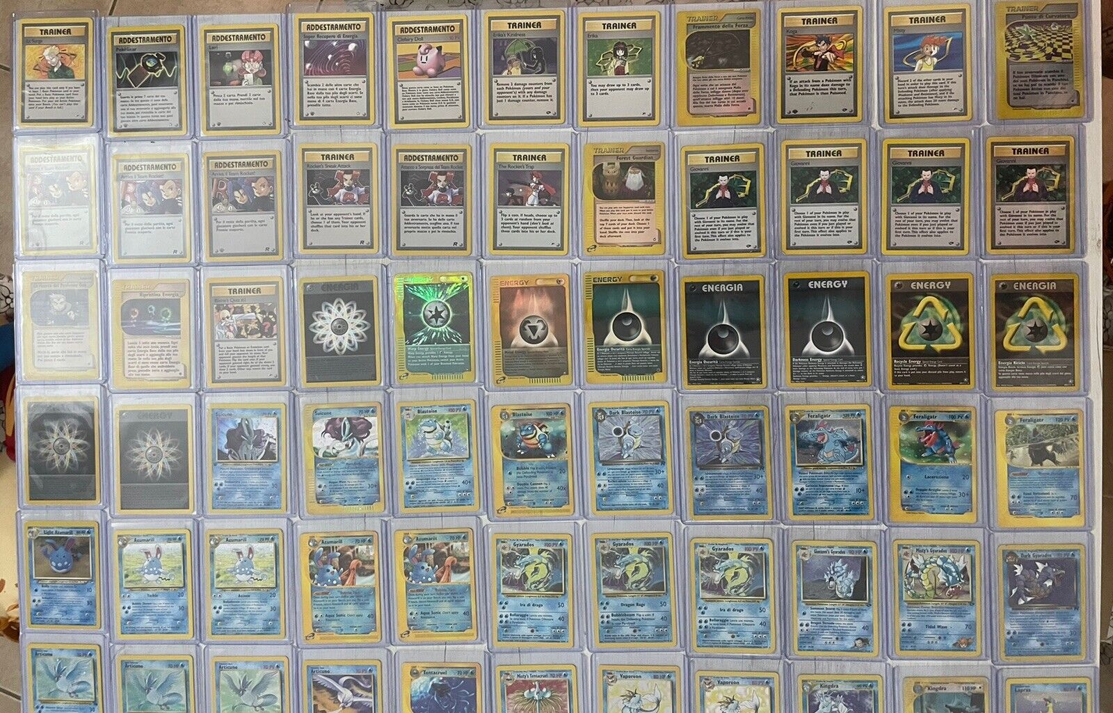 Mixed Lot 297 VINTAGE POKEMON Cards  A COLLECTOR TREASURE