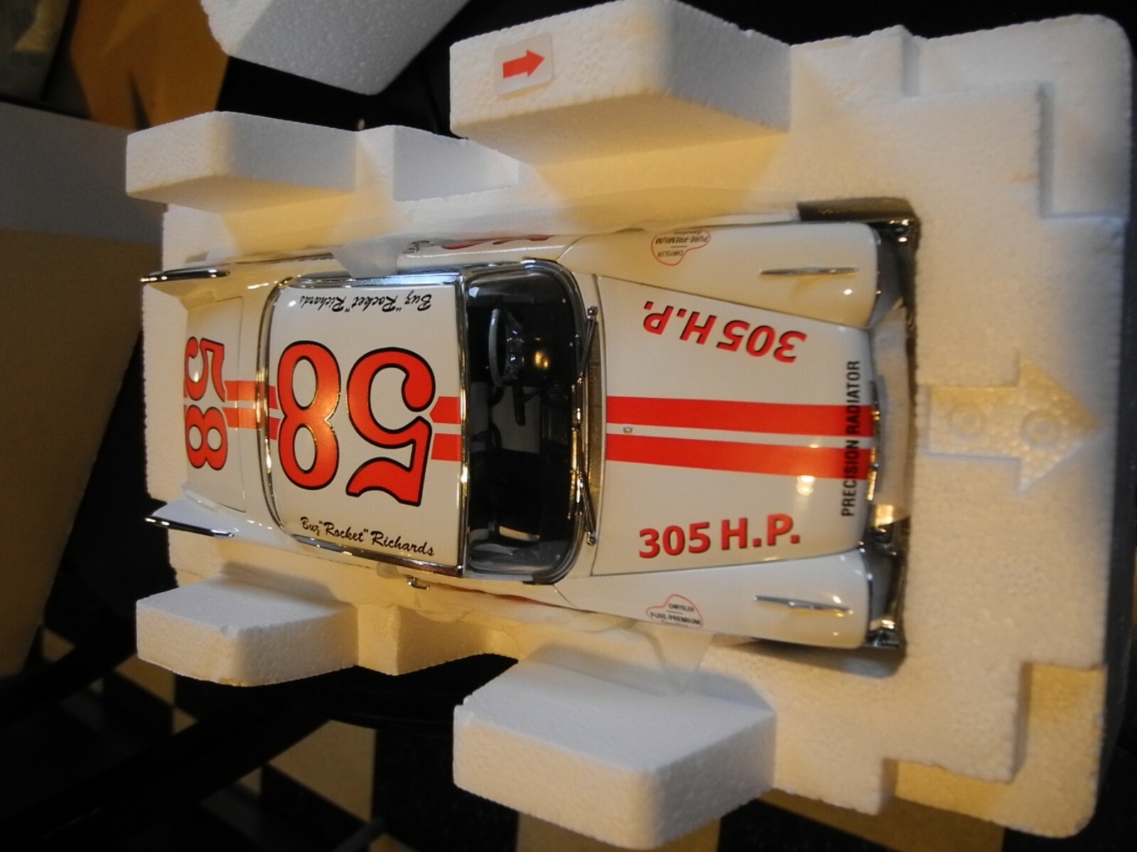Extremely HARD to FIND Danbury Mint Plymouth FURY, Retired, 1:24, NIB Very RARE Extremely HARD to FIND Danbury Mint Plymouth FURY, Retired, 1:24, NIB Very RARE