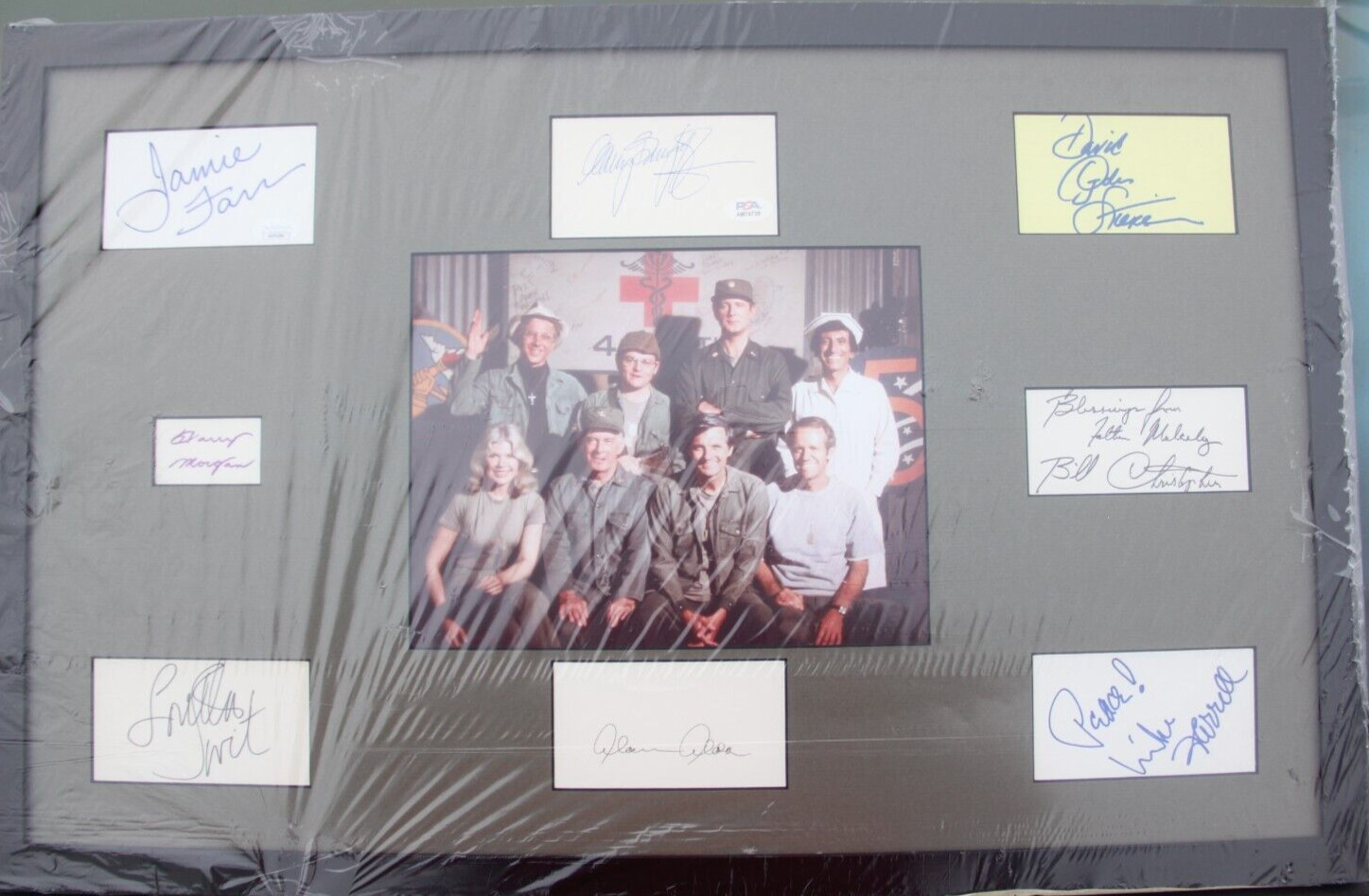 MASH 8 Cast Autographs  Alda Swit Morgan Burghoff Farrell,Farr Stiers PSA JSA