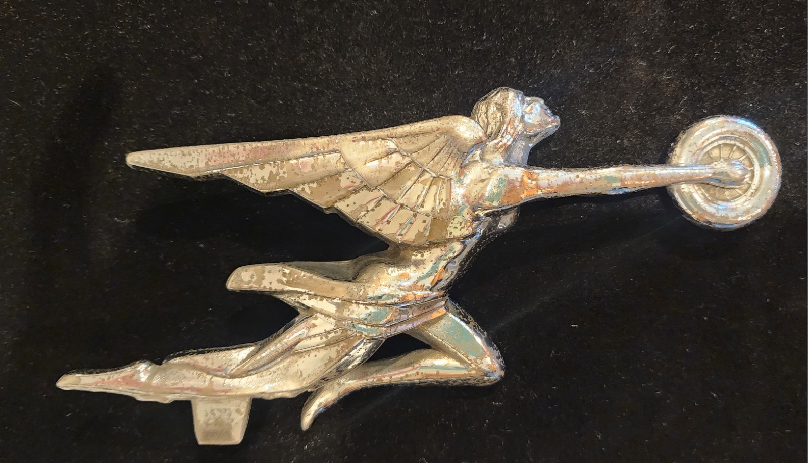 1930s PACKARD GODDESS OF SPEED AUTOMOBILE HOOD ORNAMENT 1930s PACKARD GODDESS OF SPEED AUTOMOBILE HOOD ORNAMENT