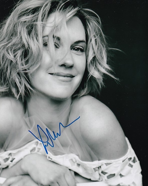 LAUREN LEE SMITH signed autograph 20x25cm PATHOLOGY in person autograph COA