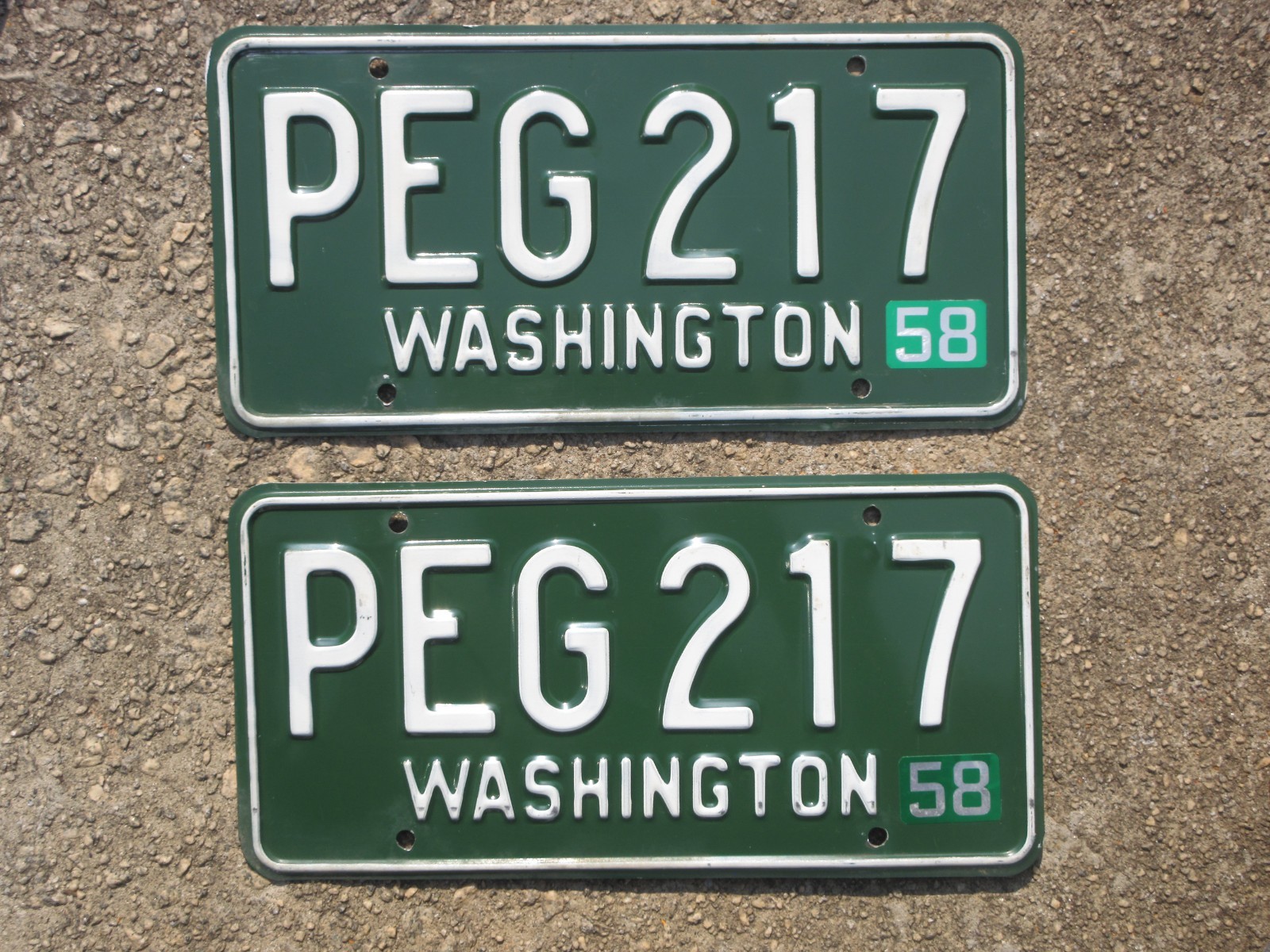 1958 Washington License Plate Pair Set Chevy Chevrolet Ford Dodge WA PEG 217