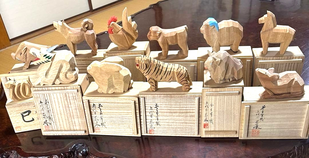 Japanese Wooden Hand-Carving 12 Zodiacs Set Dog, Tiger, Rabbit etc. With Box Japanese Wooden Hand-Carving 12 Zodiacs Set Dog, Tiger, Rabbit etc. With Box