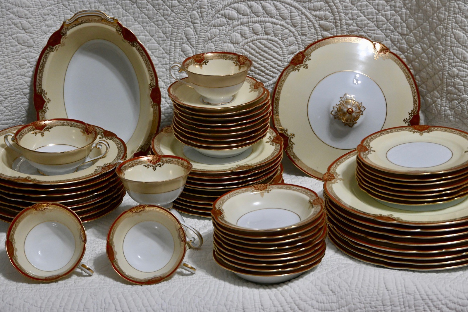 PRE WW II NORITAKE ROSEOLYN 59 pc DINNERWARE SERVICE for 8 ~ 7 pc PLACE SETTINGS