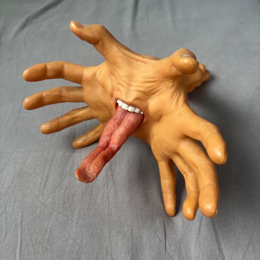 Ultra Rare Screaming Mad George Flowerhand Figure Resin Statue w/ Tongue Horror Ultra Rare Screaming Mad George Flowerhand Figure Resin Statue w/ Tongue Horror