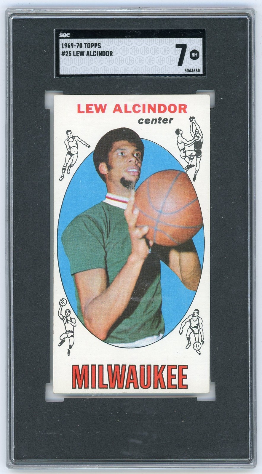 1969-70 TOPPS LEW ALCINDOR SGC 7 1969-70 TOPPS LEW ALCINDOR SGC 7