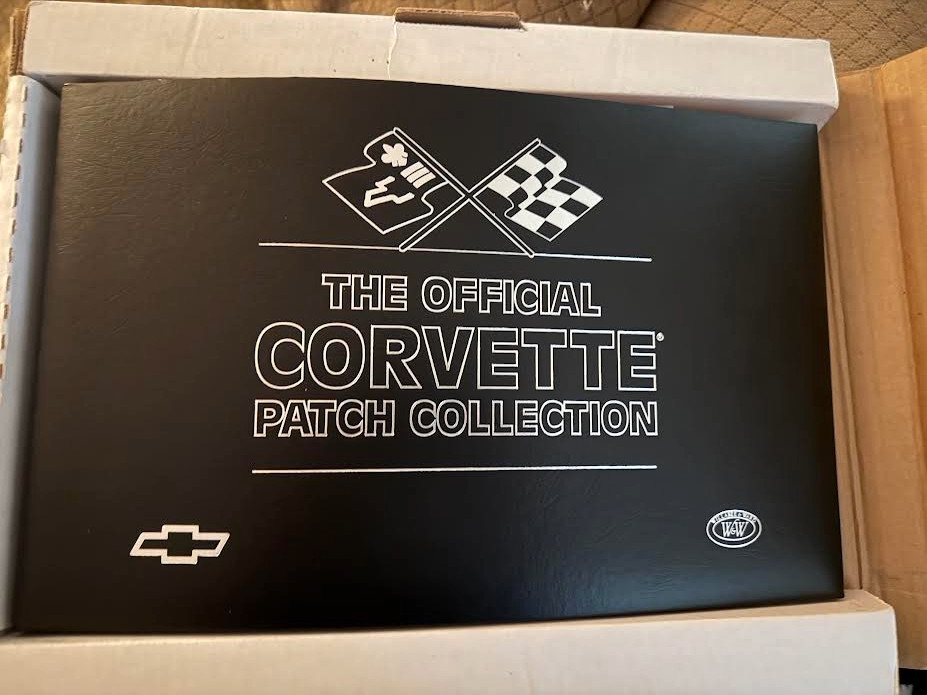 OFFICIAL CORVETTE PATCH COLLECTION 1953-2005 WILLABEE & WARD - SEE DESCRIPTION OFFICIAL CORVETTE PATCH COLLECTION 1953-2005 WILLABEE & WARD - SEE DESCRIPTION