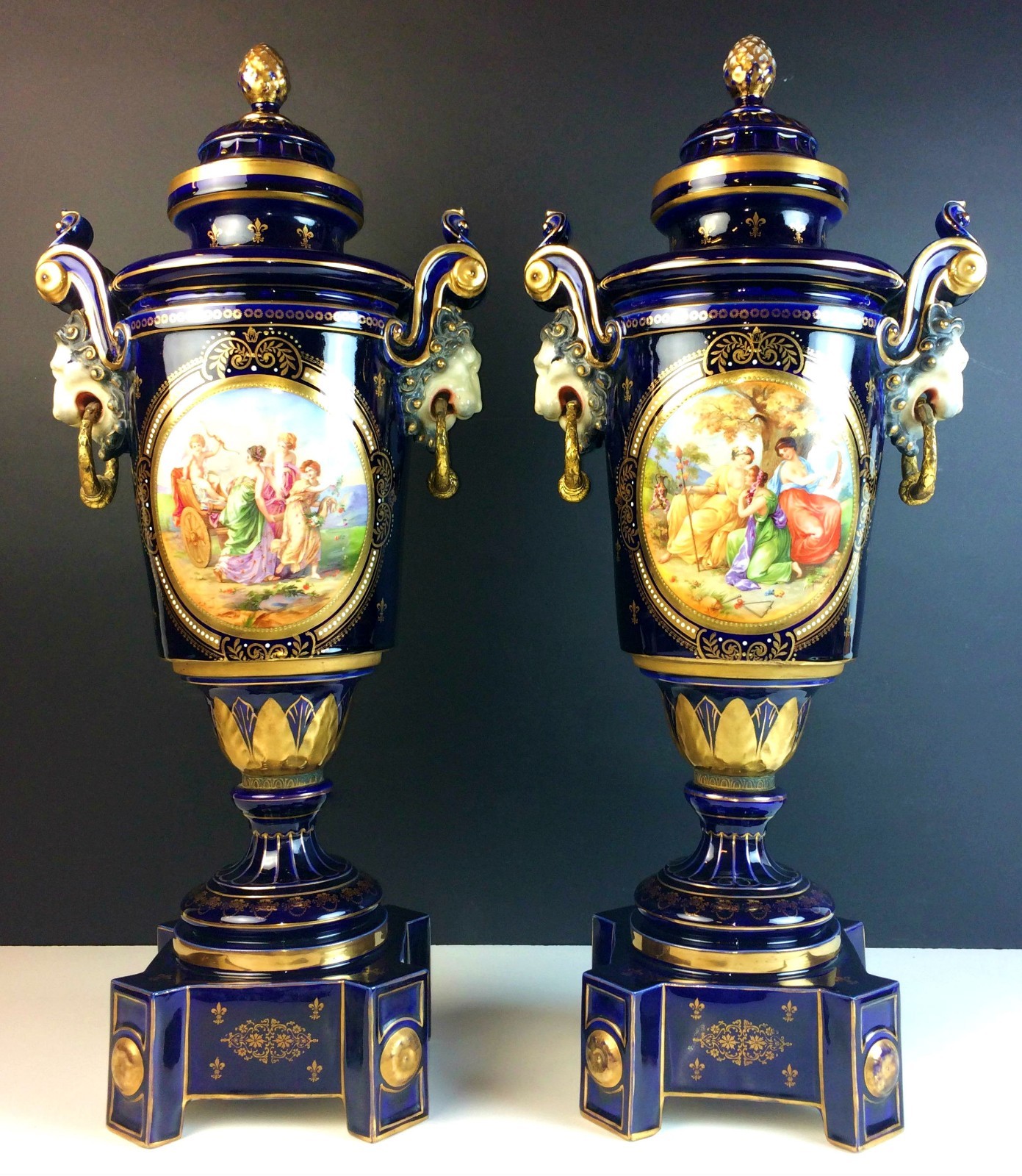 PAIR OF GREAT VIENNA STYLE  PORCELAIN VASES. COBALT BLUE. VIENNA(?). XIX-XX