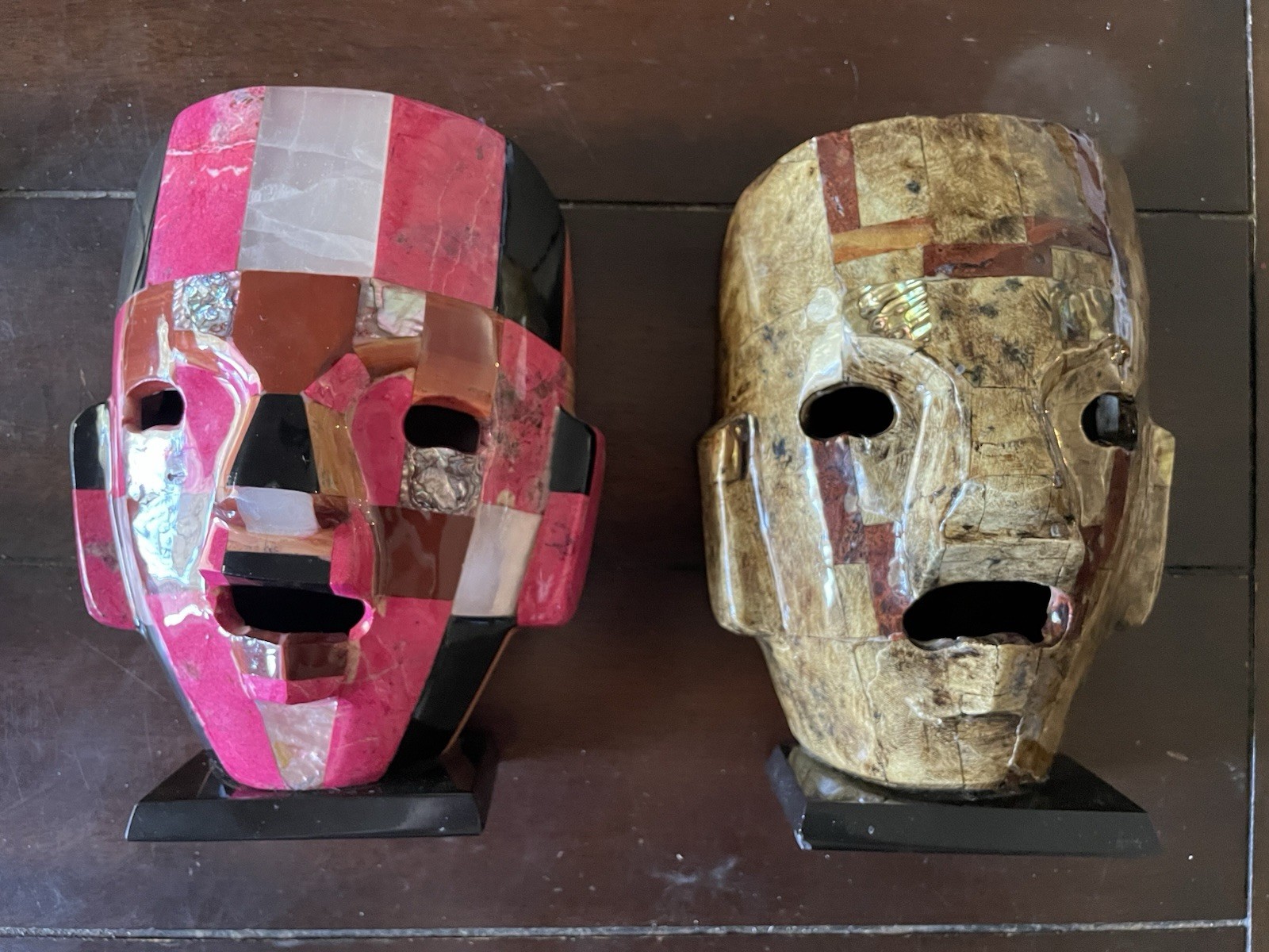 Vintage Mexican Mosaic Stone Mask - Aztec/Teotihuacan Style - Jasper & Onyx - 8” Vintage Mexican Mosaic Stone Mask - Aztec/Teotihuacan Style - Jasper & Onyx - 8”