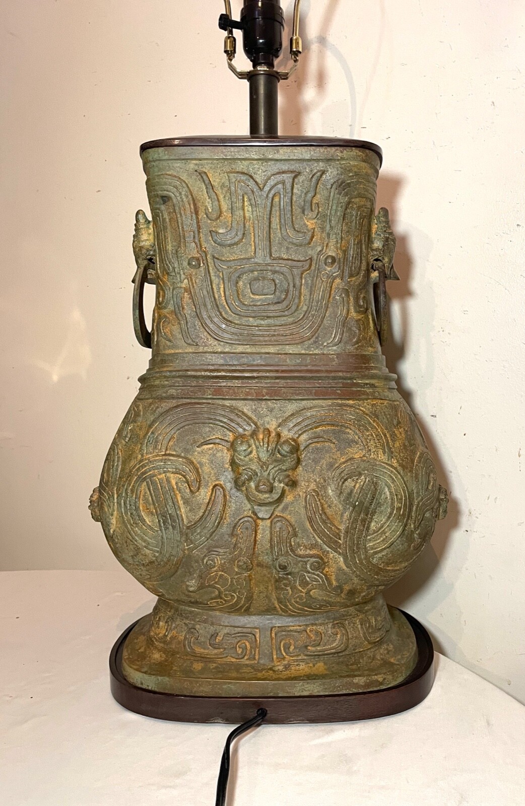 HUGE Lawrence & Scott Cast Bronze wood Chinese Hu Vessel archaic Urn Table Lamp HUGE Lawrence & Scott Cast Bronze wood Chinese Hu Vessel archaic Urn Table Lamp