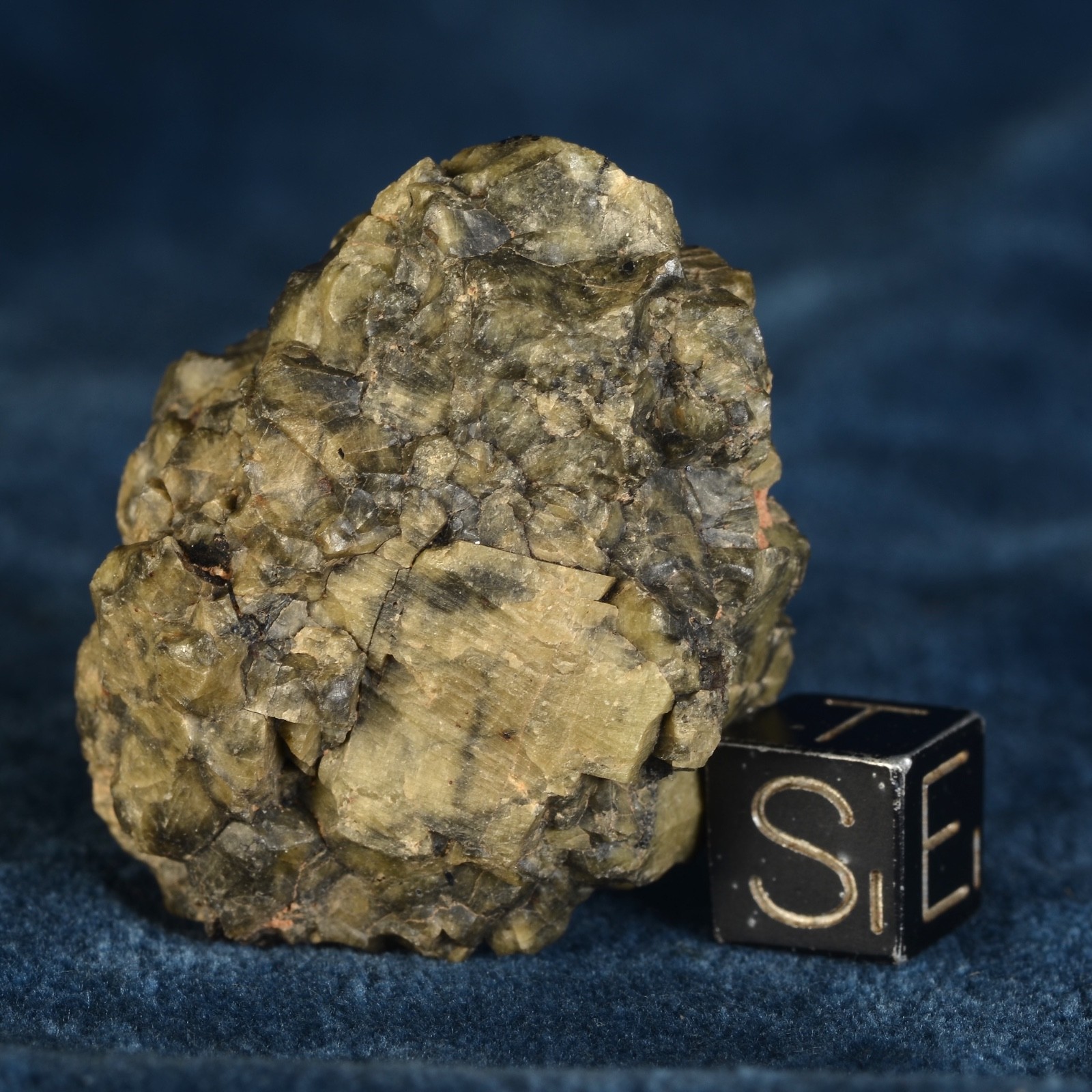 Tataouine Meteorite Top 45.95g Achondrite Diogenite HED Vesta Tatahouine