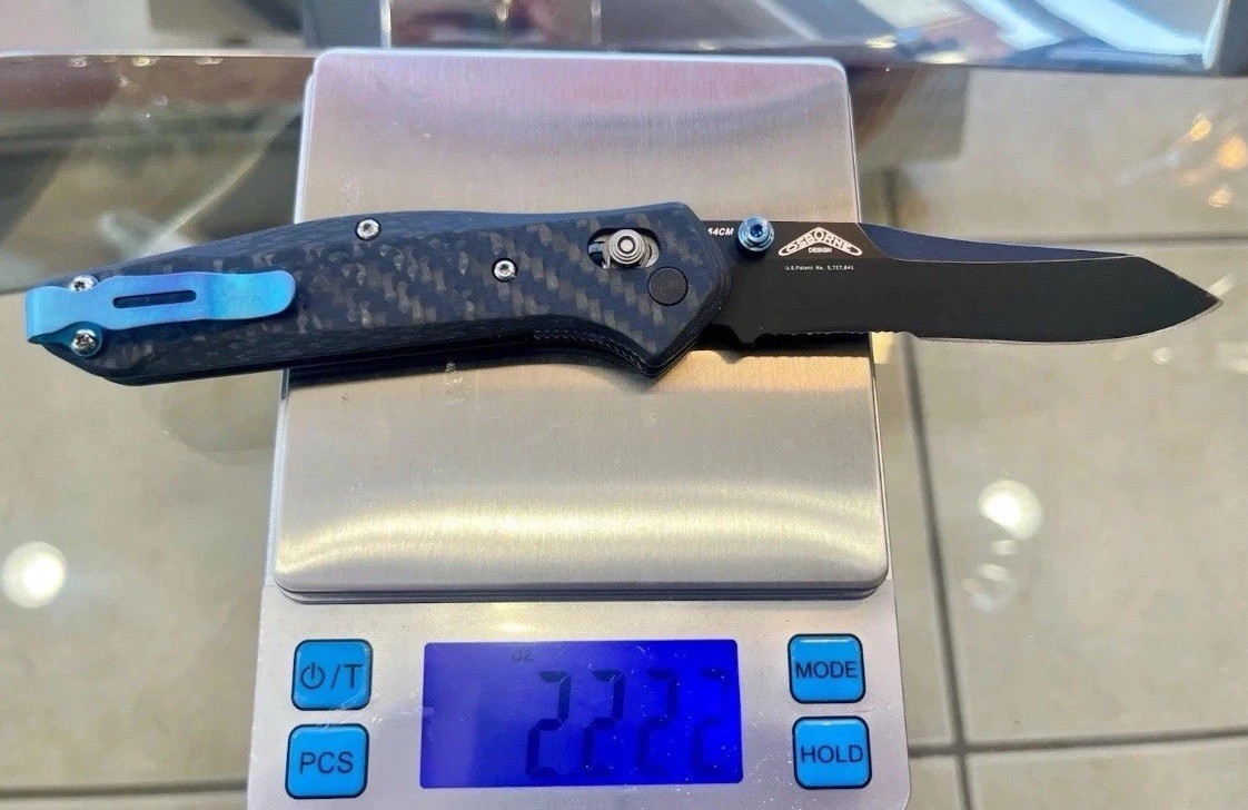 Genuine Luxury BENCHMADE 940S Original Logo MOD CF Scales, Titanium Hardware