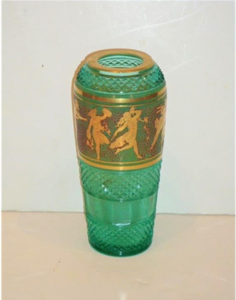50% CLEARANCE $3600 ANTIQUE CZECH EUROPEAN EMERALD GLASS & GOLD FACET VASE 50% CLEARANCE $3600 ANTIQUE CZECH EUROPEAN EMERALD GLASS & GOLD FACET VASE