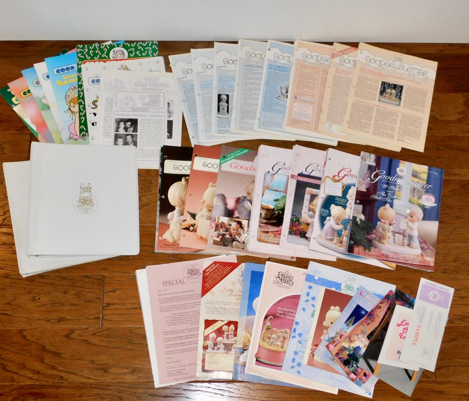 HUGE LOT Precious Moments GoodNewsLetters Parade Binders 80-90's Kids Activity
