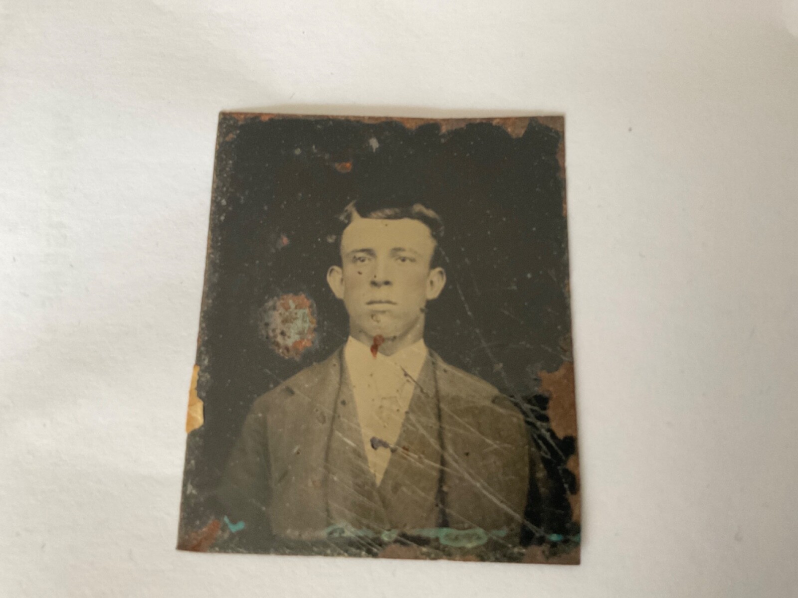 Antique tintype photo - Billy The Kid as a teenager? Yes ? Investors, Historian Antique tintype photo - Billy The Kid as a teenager? Yes ? Investors, Historian