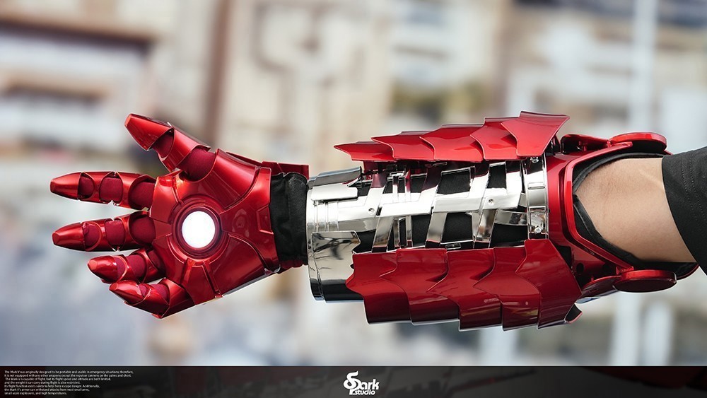 1/1 Iron Man MK5 Right Arm Gloves Wearable Voice Control Touch Remote Control