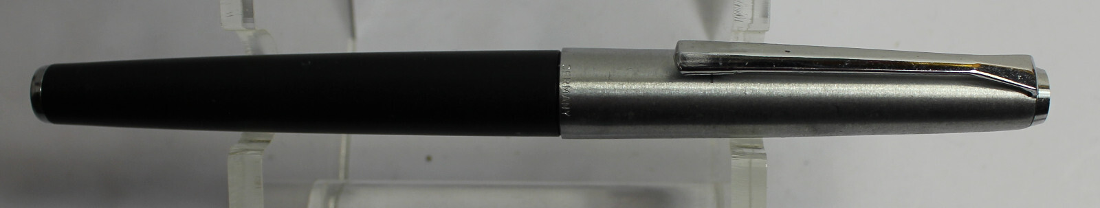 Pelikan P12 - Fountain Pen, Cartridge Filler, Writing Instrument, Collectable (S91) Pelikan P12 - Fountain Pen, Cartridge Filler, Writing Instrument, Collectable (S91)