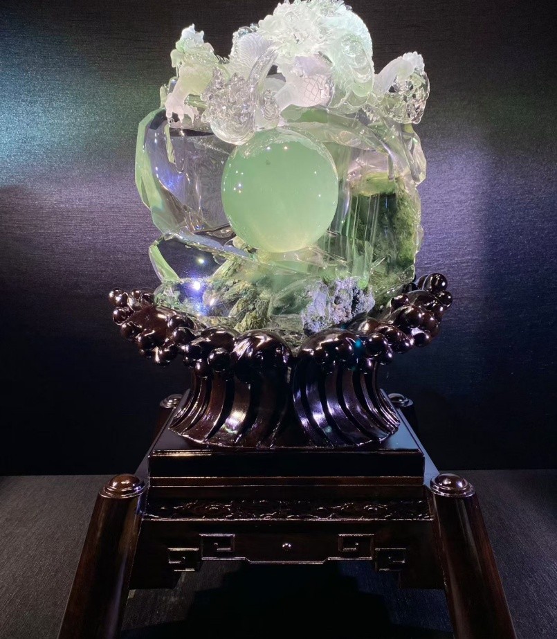 Natural Green-Phantom Quartz Skull Carved Crystals Dragon Skull Healing 40.7LB Natural Green-Phantom Quartz Skull Carved Crystals Dragon Skull Healing 40.7LB