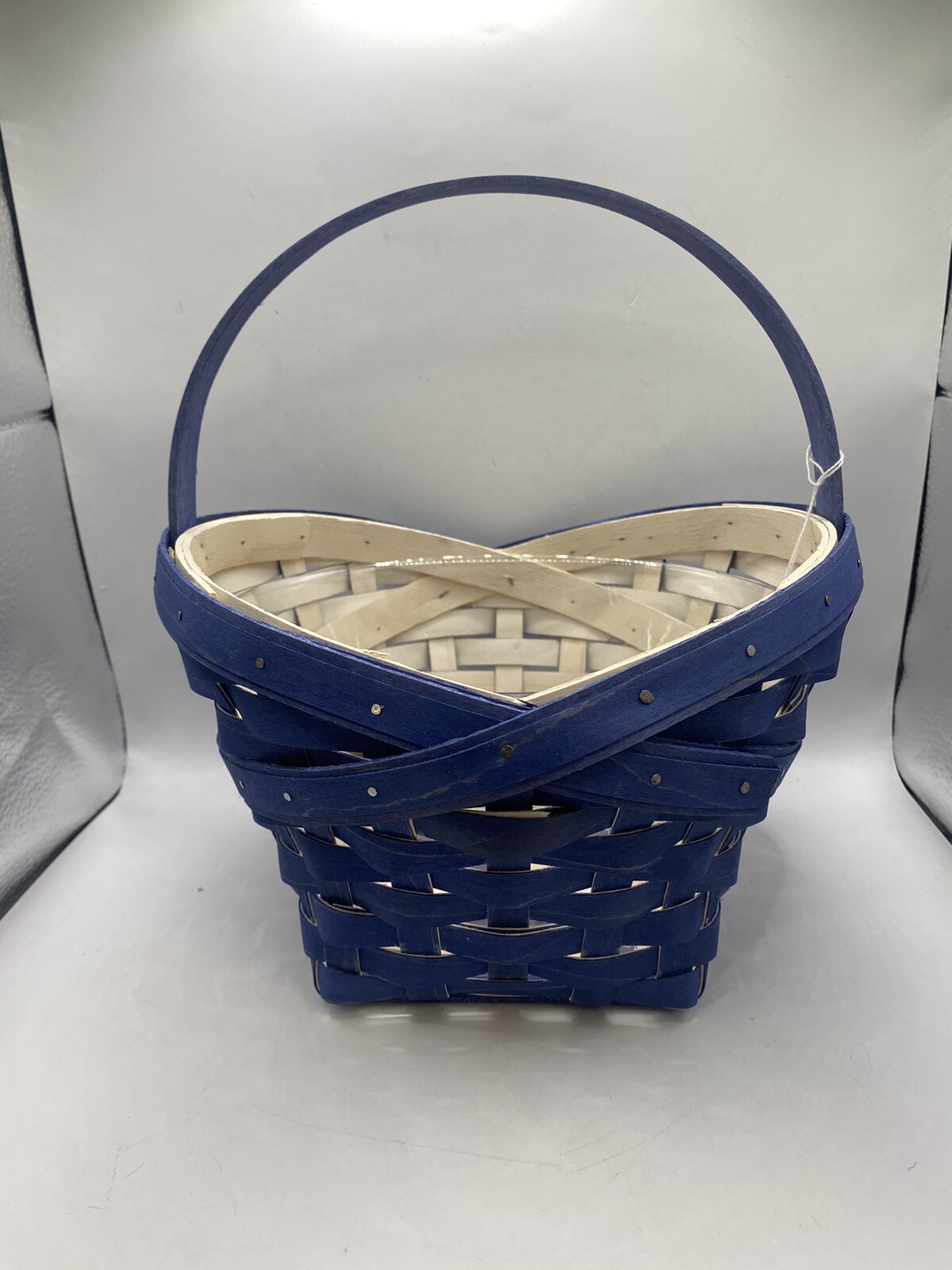 Longaberger Like Dresden And Company Round On Parade Basket