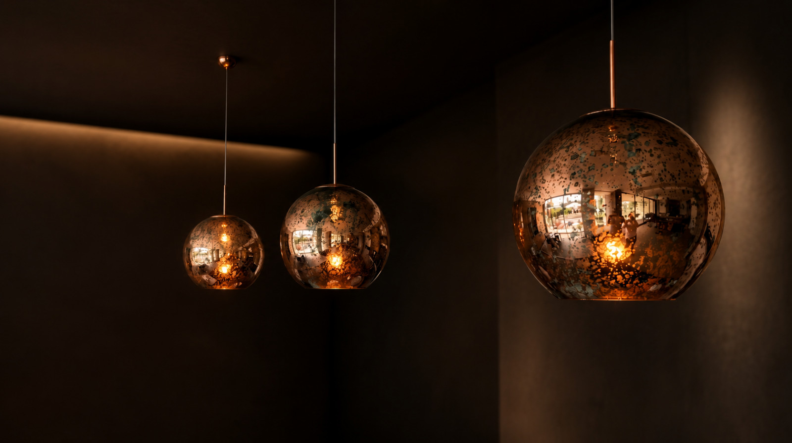 ✨ Rare & Unique 3x Tom Dixon Copper Round Pendant Lights Wabi Sabi Oxidized Orbs ✨ Rare & Unique 3x Tom Dixon Copper Round Pendant Lights Wabi Sabi Oxidized Orbs