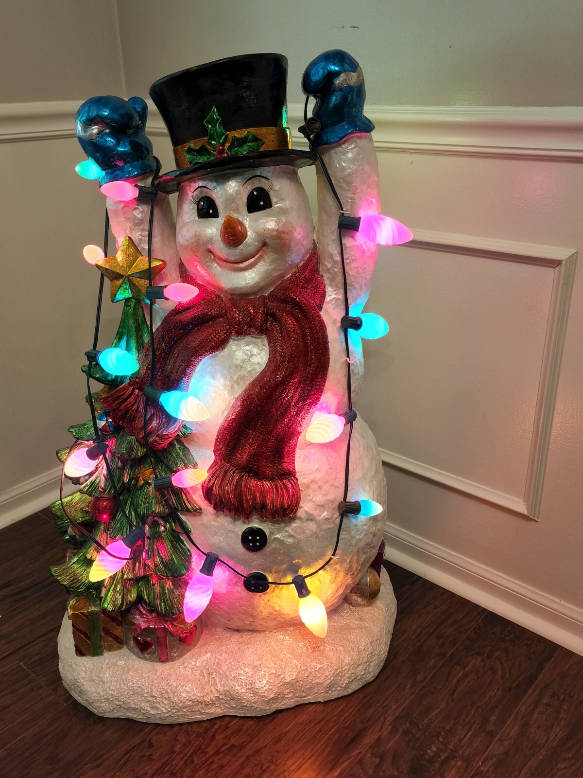 RARE CHRISTOPHER RADKO LIGHTED SNOWMAN HUGE 3' STORE DISPLAY RARE CHRISTOPHER RADKO LIGHTED SNOWMAN HUGE 3' STORE DISPLAY