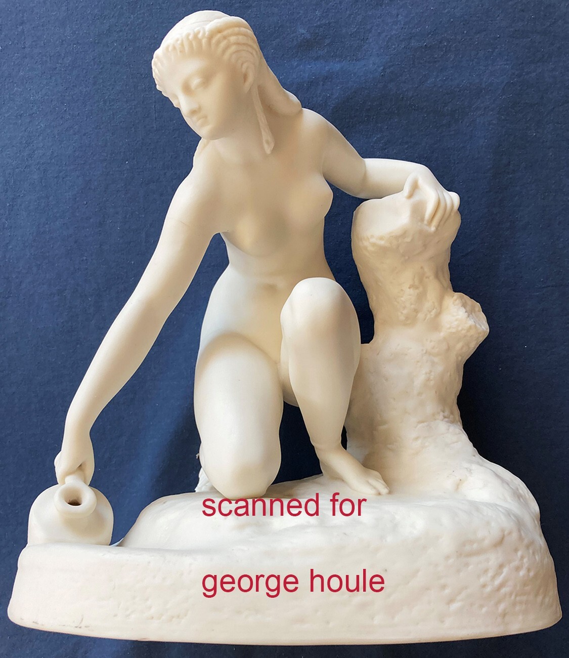 REBECCA - PARIAN FIGURE - AT THE WELL - CROUCHING - NESTLE & HUNTSMAN REBECCA - PARIAN FIGURE - AT THE WELL - CROUCHING - NESTLE & HUNTSMAN
