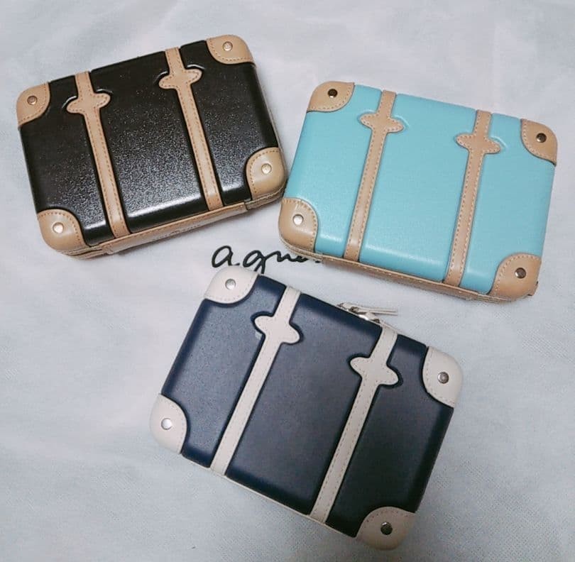 ANA x Globe-Trotter Miniature Trunk Case ANA x Globe-Trotter Miniature Trunk Case