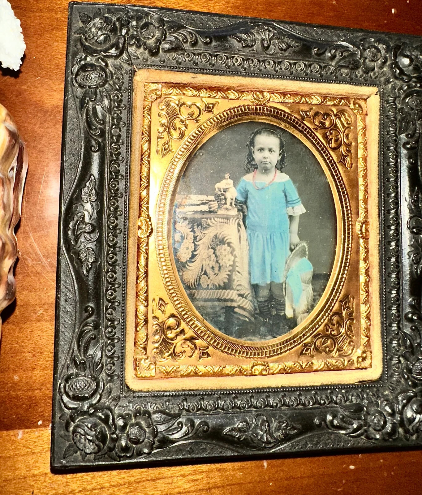 Rare Pairing Daguerreotype of Little Girl + The ORIGINAL Statue in the Photo Rare Pairing Daguerreotype of Little Girl + The ORIGINAL Statue in the Photo