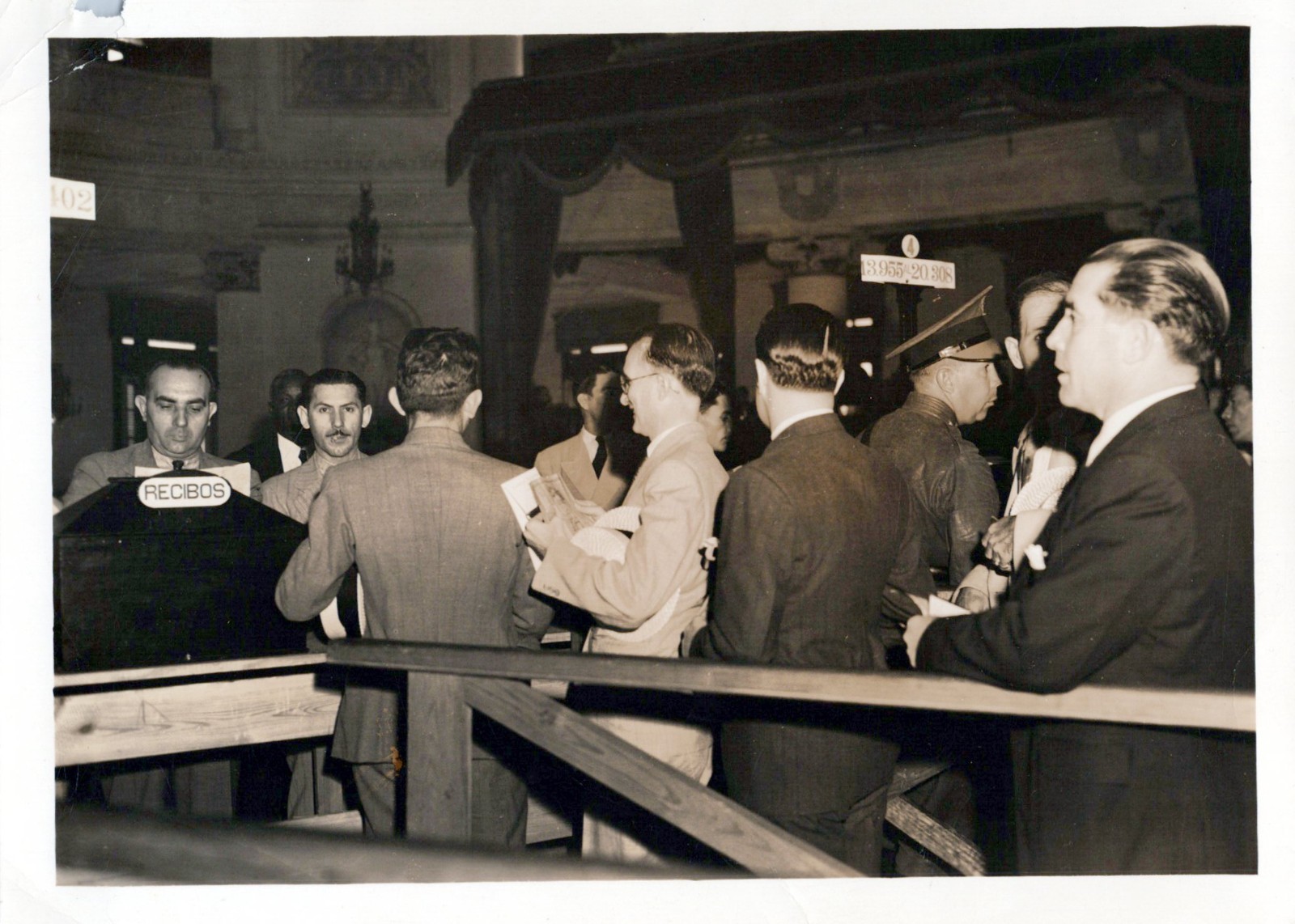 Cuba Cuban Elections at the Asturian Center (1940) ❤️ Vintage Photo 1075K Cuba Cuban Elections at the Asturian Center (1940) ❤️ Vintage Photo 1075K