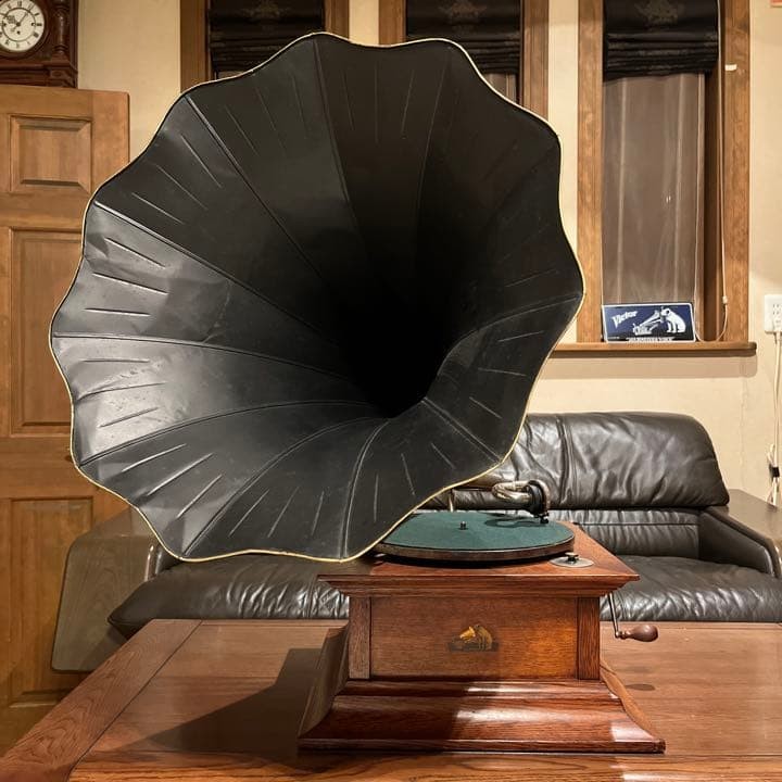 Antique Leader gramophone UK HMV model 7 Large Gramophone Rarest item