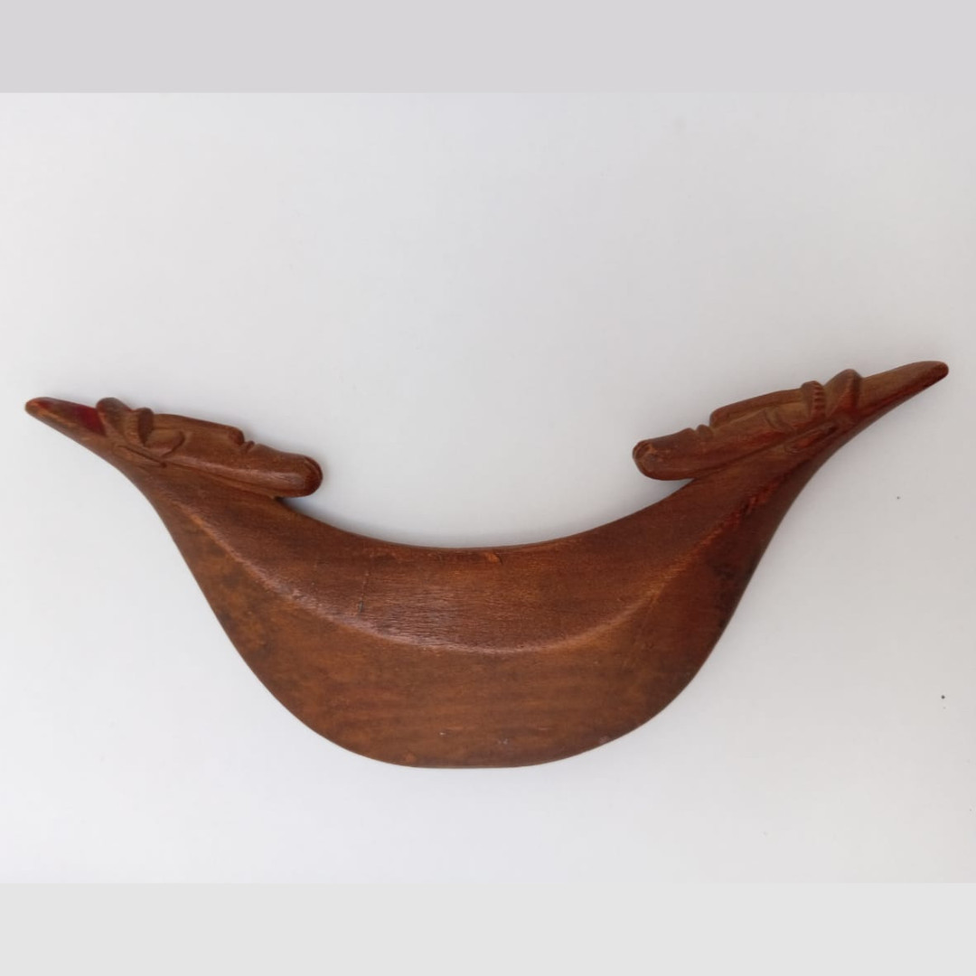 Reimiro, wooden pectoral ornament, Easter Island, 15.5 cm x 6.5 cm