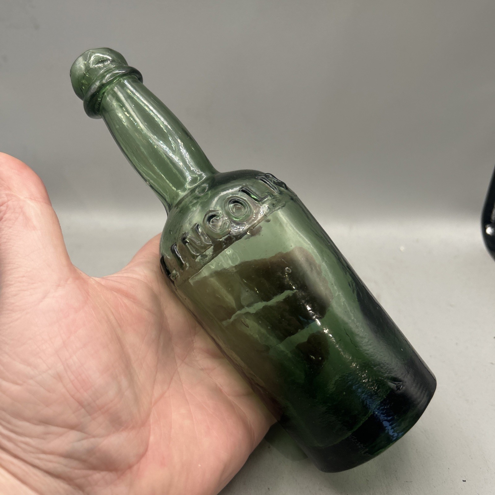 SUPERB EARLY LOOKING VICTORIAN GLASS BEER BOTTLE BROOK & CO LINCOLN 1840S 50S?