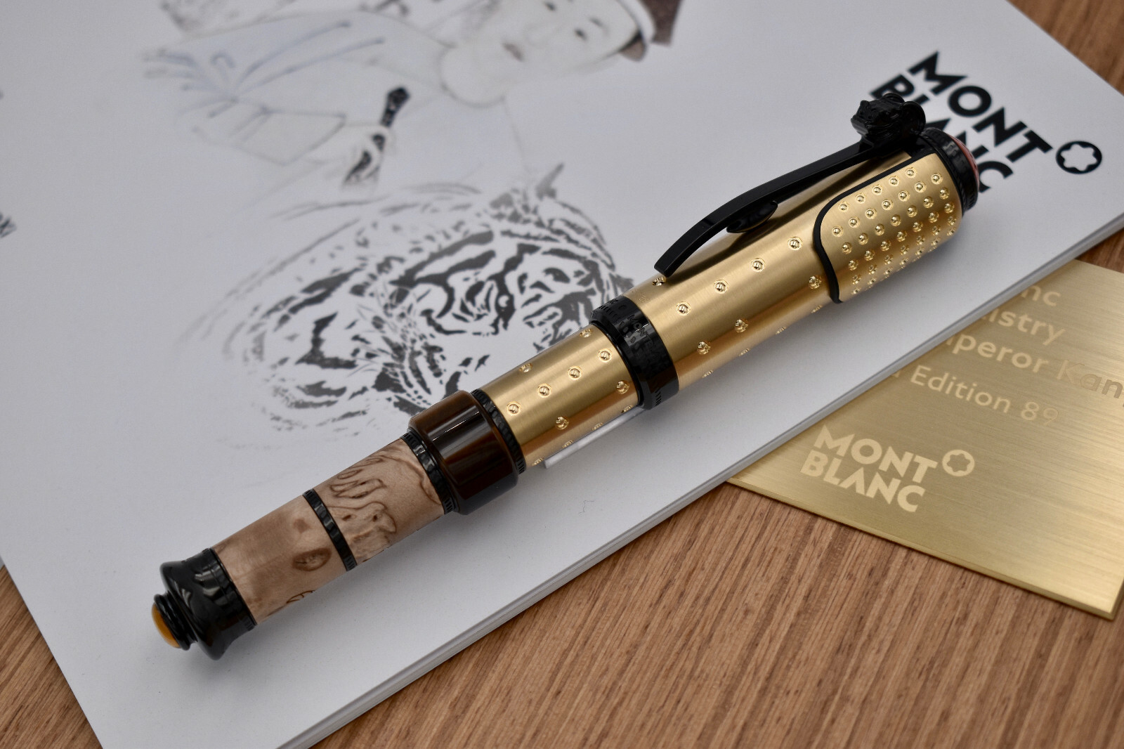 MONTBLANC Homage to KangXi High Artistry Limited Edition 89 The General 117875 MONTBLANC Homage to KangXi High Artistry Limited Edition 89 The General 117875