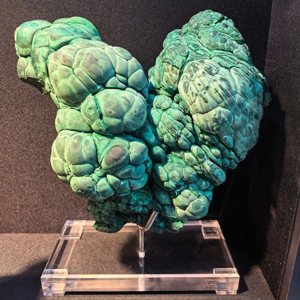 46LB Rare Natural Malachite Rough Mineral Specimen Healing Crystal Decor + stand 46LB Rare Natural Malachite Rough Mineral Specimen Healing Crystal Decor + stand