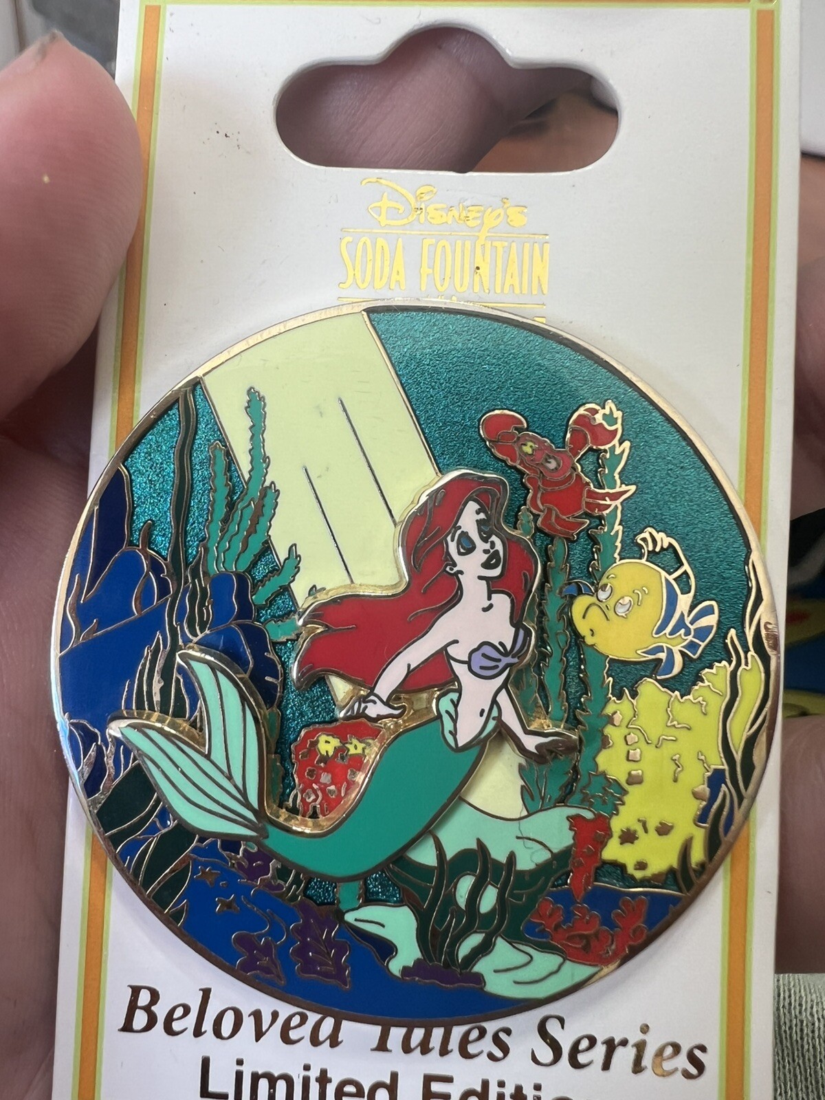 DISNEY DSF BELOVED TALES DISNEY'S THE LITTLE MERMAID ARIEL PIN LE 300 ON CARD
