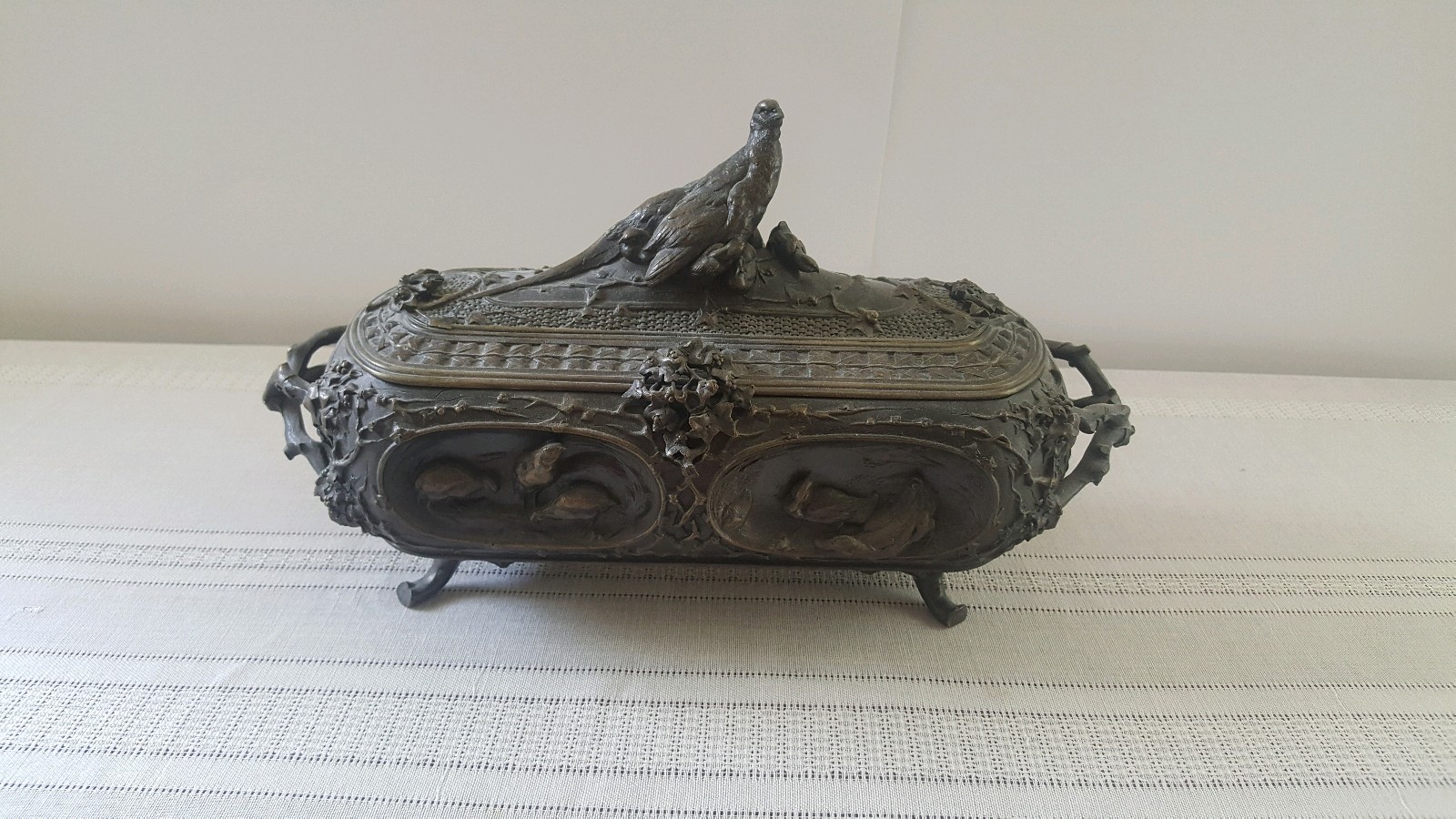 AUGUSTE CAIN - 19TH C FAMOUS FRENCH SCULPTOR - BEAUTIFUL ANTIQUE DECORATIVE BOX 