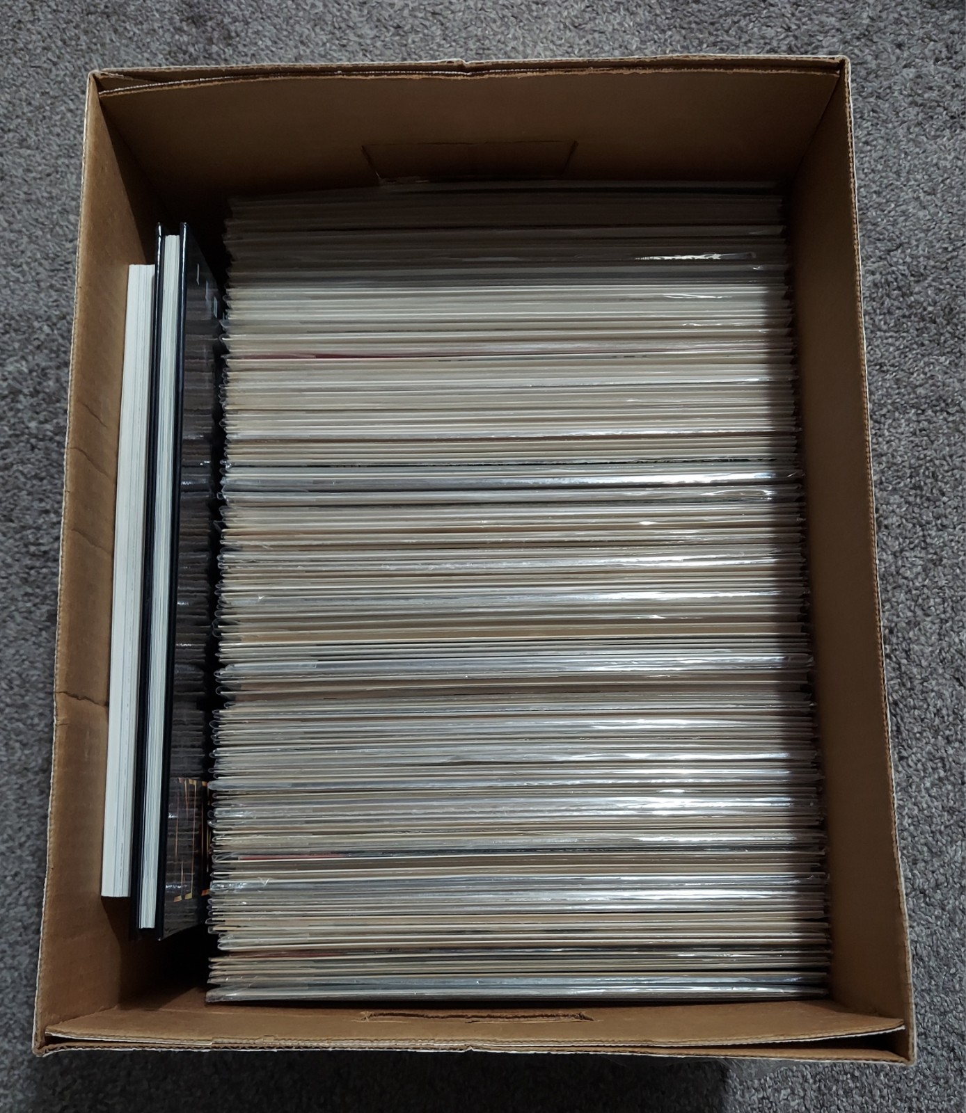 Comic Book Collection. Two Boxes. 80's/90's. Mint/Near Mint. Marvel, DC, etc. Comic Book Collection. Two Boxes. 80's/90's. Mint/Near Mint. Marvel, DC, etc.