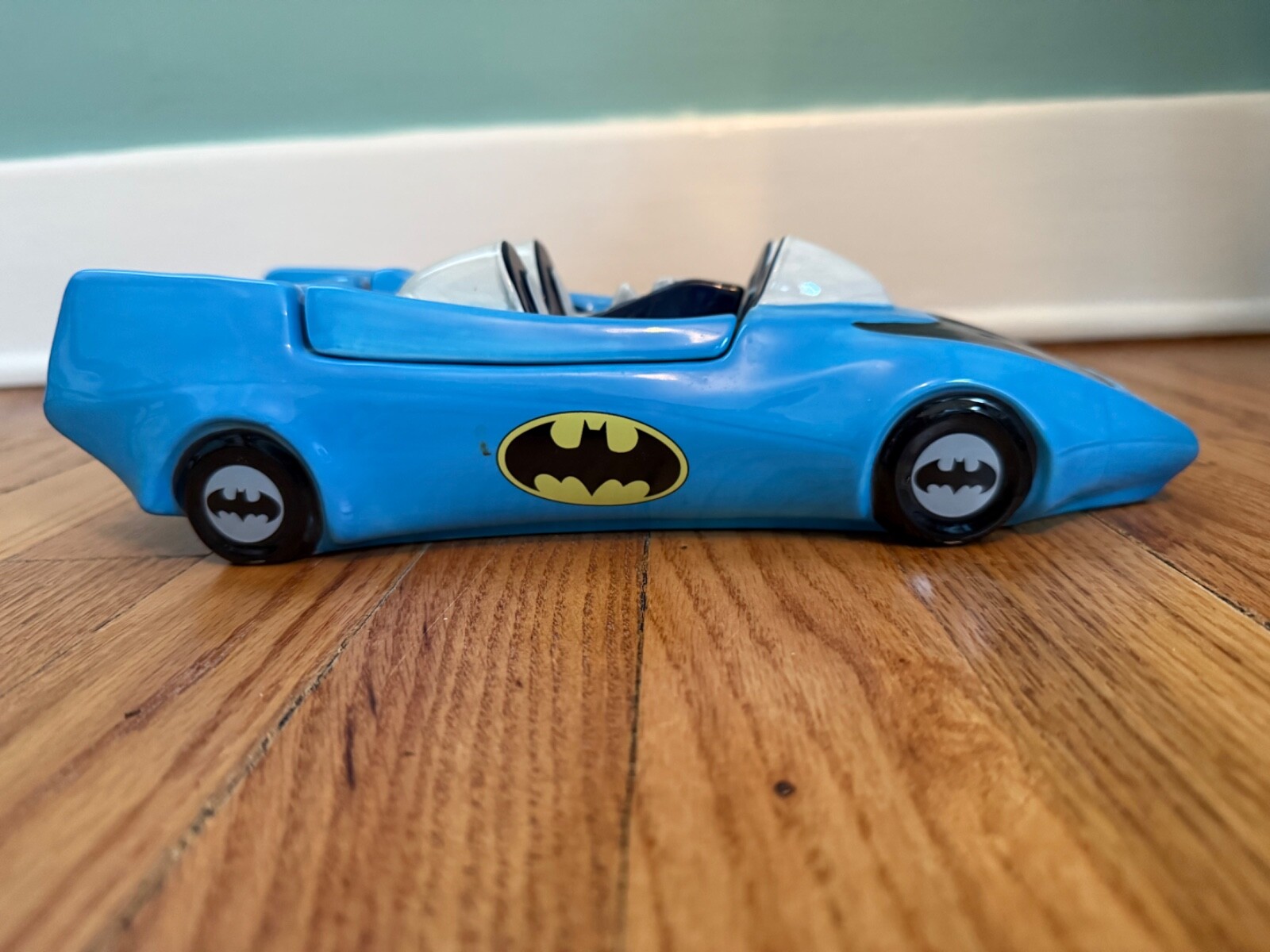 Vintage Blue Batman Batmobile Cookie Jar DC Comics Justice EUC Vintage Blue Batman Batmobile Cookie Jar DC Comics Justice EUC