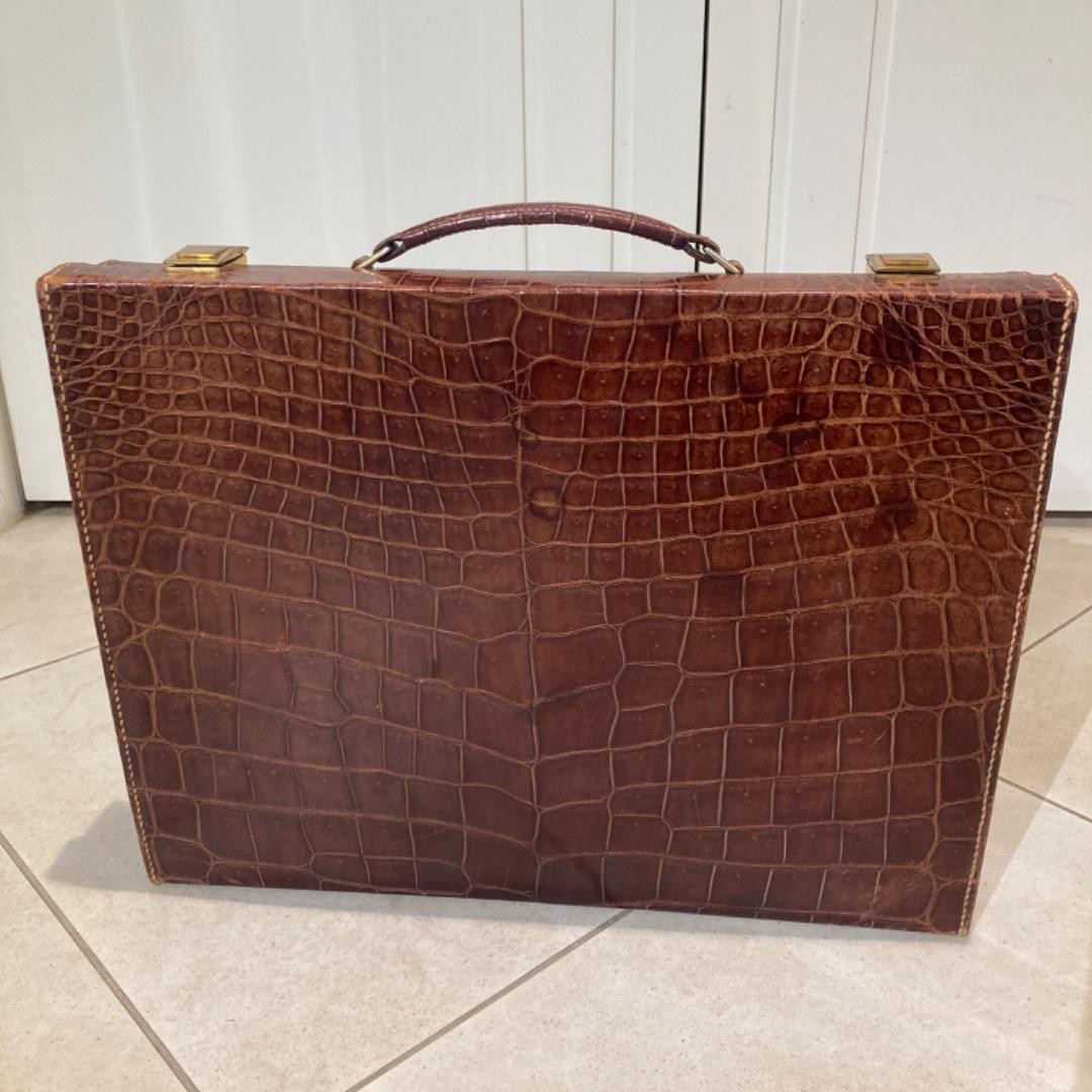 Vintage HERMES Crocodile Travel Case w/ Grooming Set - Brown Leather Vintage HERMES Crocodile Travel Case w/ Grooming Set - Brown Leather