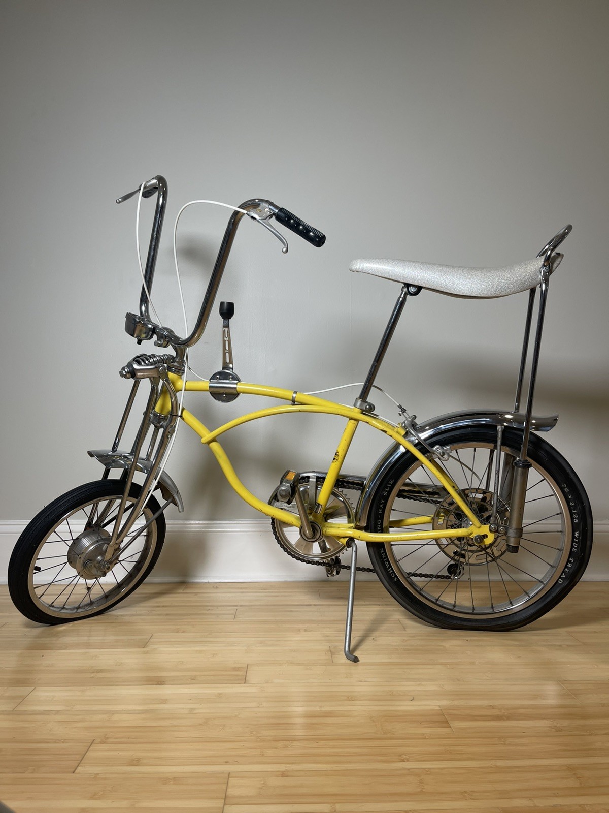 1970 Schwinn Lemon Peeler Bicycle | Original 5 Speed Krate Stingray  