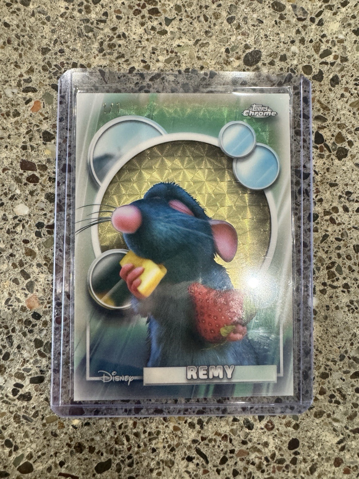 Topps Chrome Disney Pixar Ratatouille Remy #47 SuperFractor 1/1 Alternate Art Topps Chrome Disney Pixar Ratatouille Remy #47 SuperFractor 1/1 Alternate Art