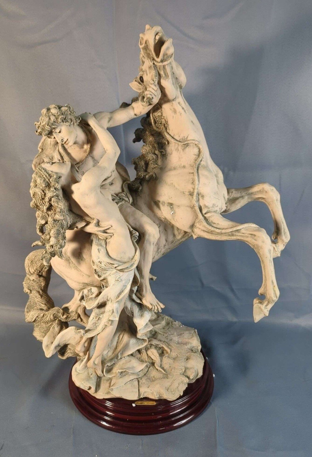 Giuseppe Armani THE EMBRACE Terracotta Finish Sculpture d'Arte Porcelain 1011-T Giuseppe Armani THE EMBRACE Terracotta Finish Sculpture d'Arte Porcelain 1011-T