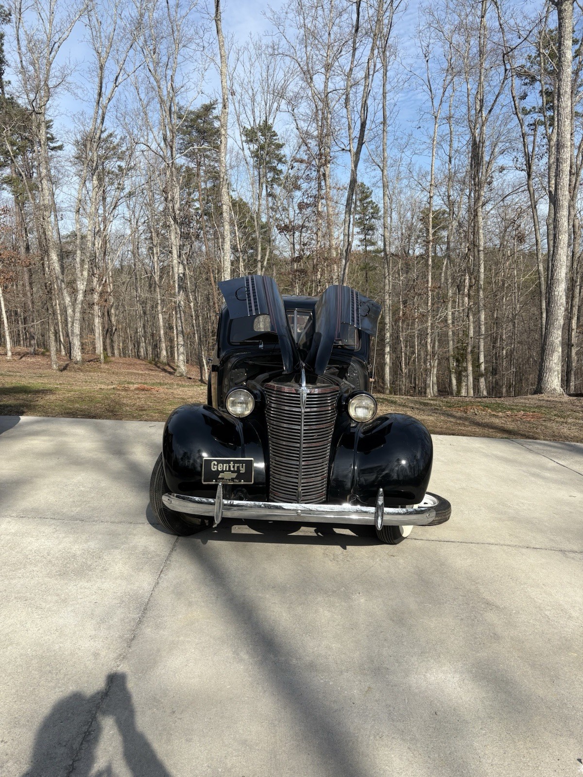 Antique 38 Chevy Runs Nice Original Condition Very Nice Paint See Photos Antique 38 Chevy Runs Nice Original Condition Very Nice Paint See Photos