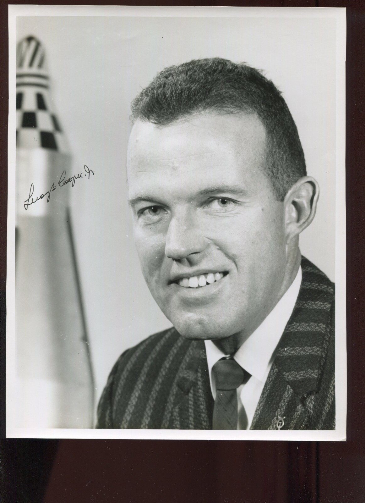 Astronaut Leroy 'Gordon' Cooper Jr Signed NASA 8x10 Photo (Sp Lot 3028)