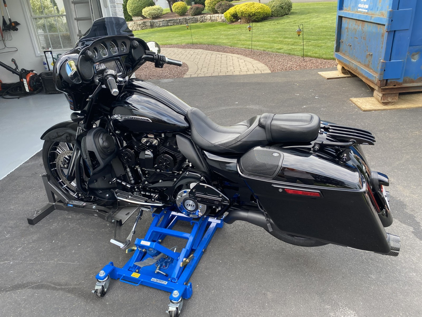 2016 Harley CVO Street Glide Custom Built Show Bike Tons of Upgrades 2016 Harley CVO Street Glide Custom Built Show Bike Tons of Upgrades